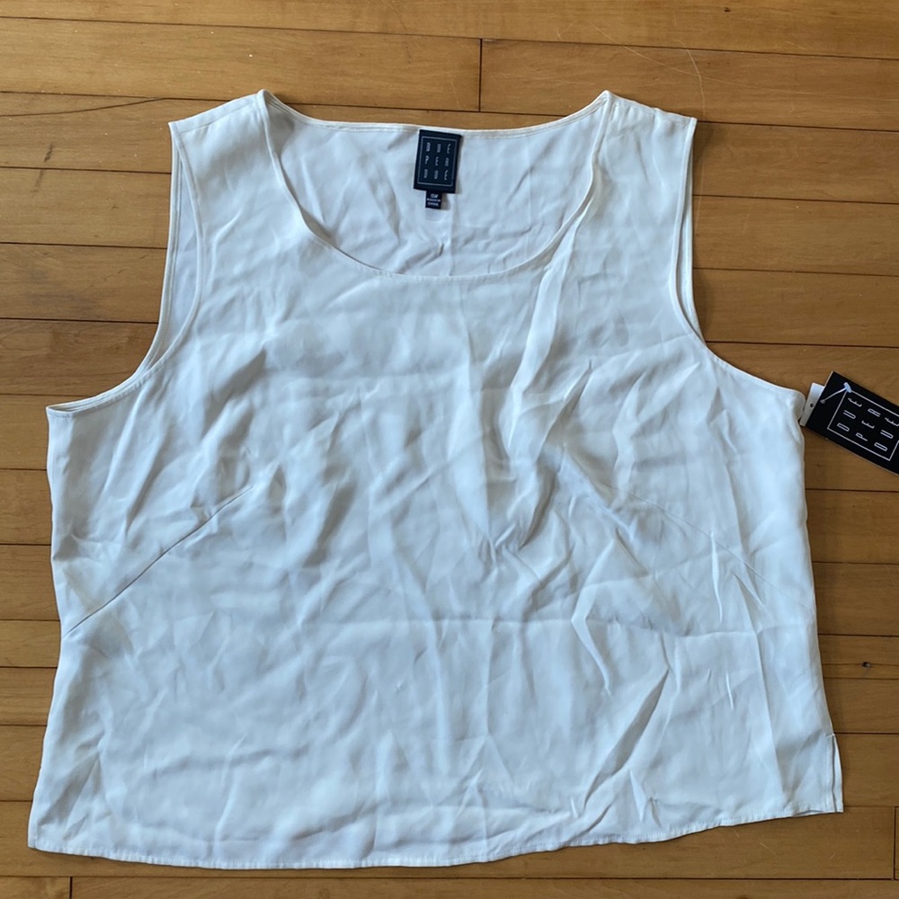 NWT 100% silk ivory sleeveless shell 18W